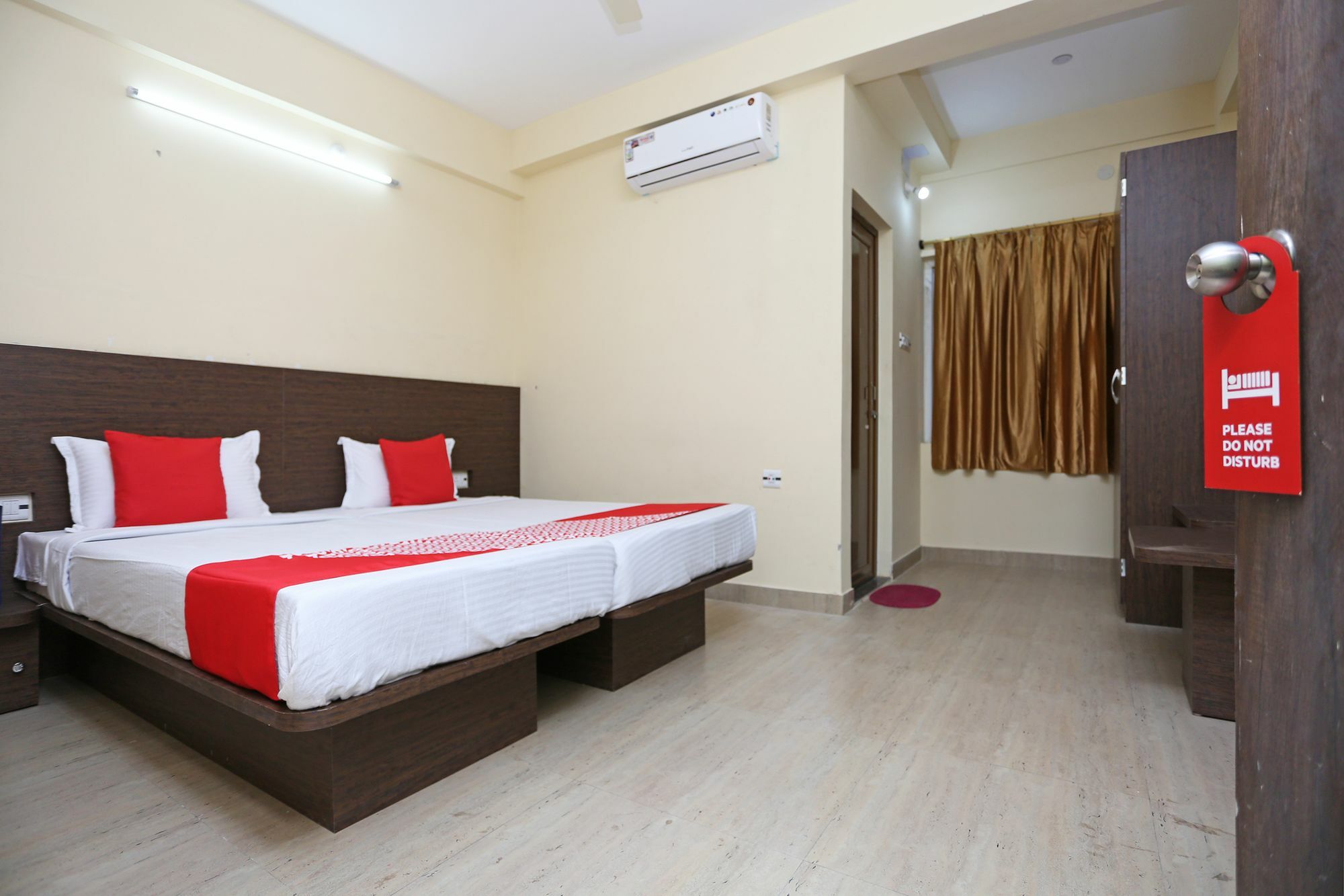 Oyo 11343 Hotel Sai International Bhubaneswar Luaran gambar